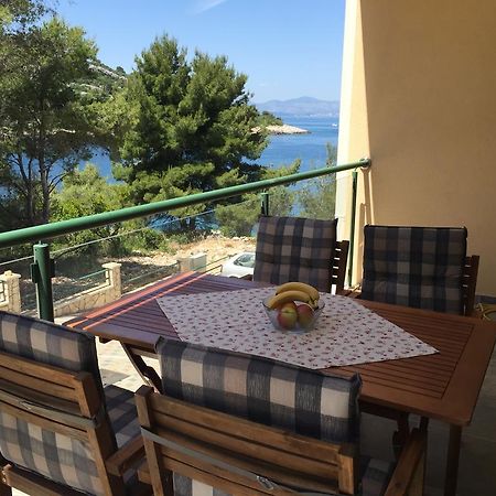 Rogač Apartment Maestral מראה חיצוני תמונה