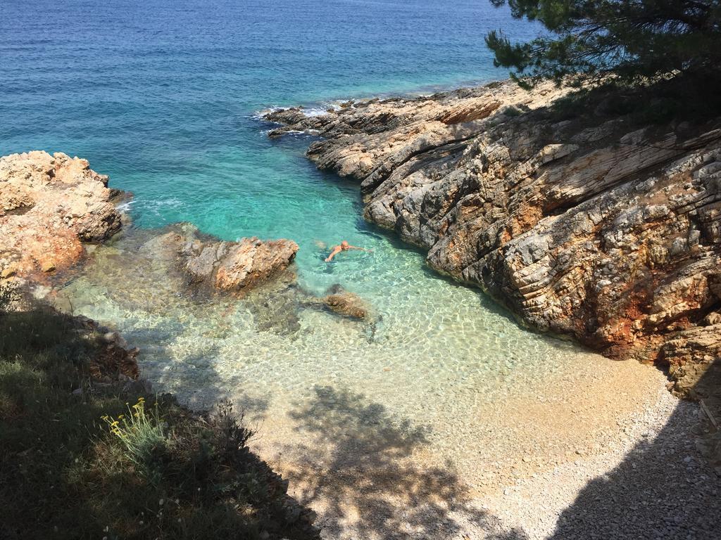Rogač Apartment Maestral מראה חיצוני תמונה