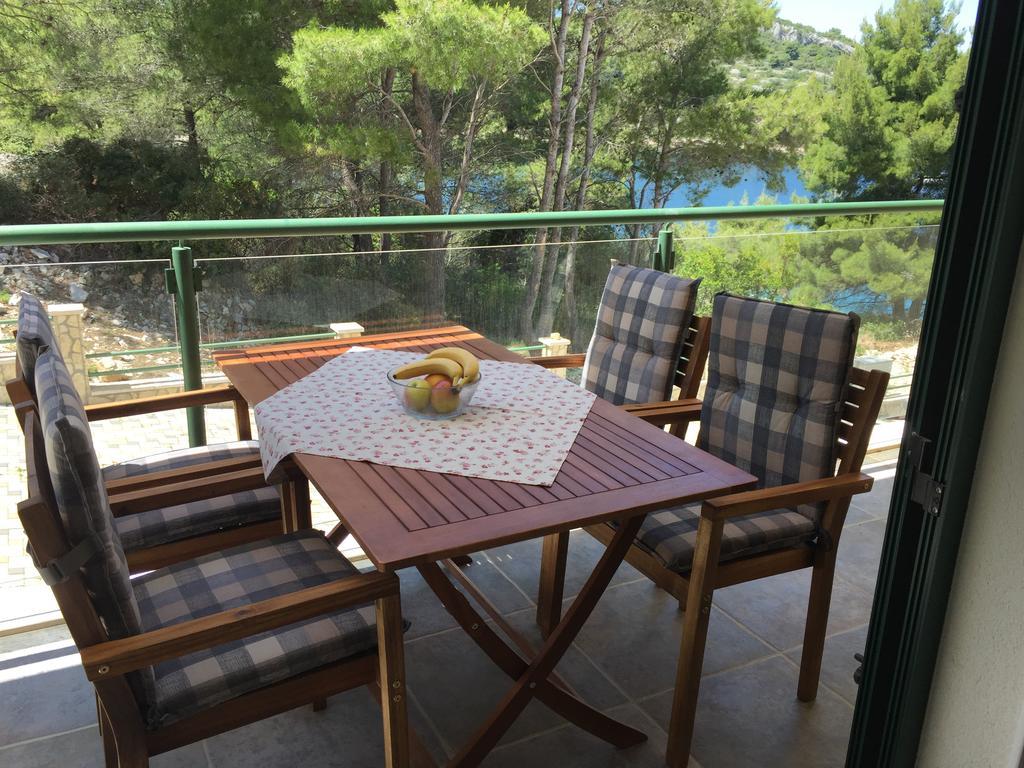 Rogač Apartment Maestral מראה חיצוני תמונה