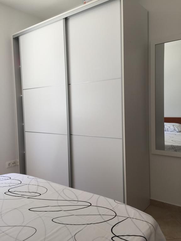 Rogač Apartment Maestral מראה חיצוני תמונה