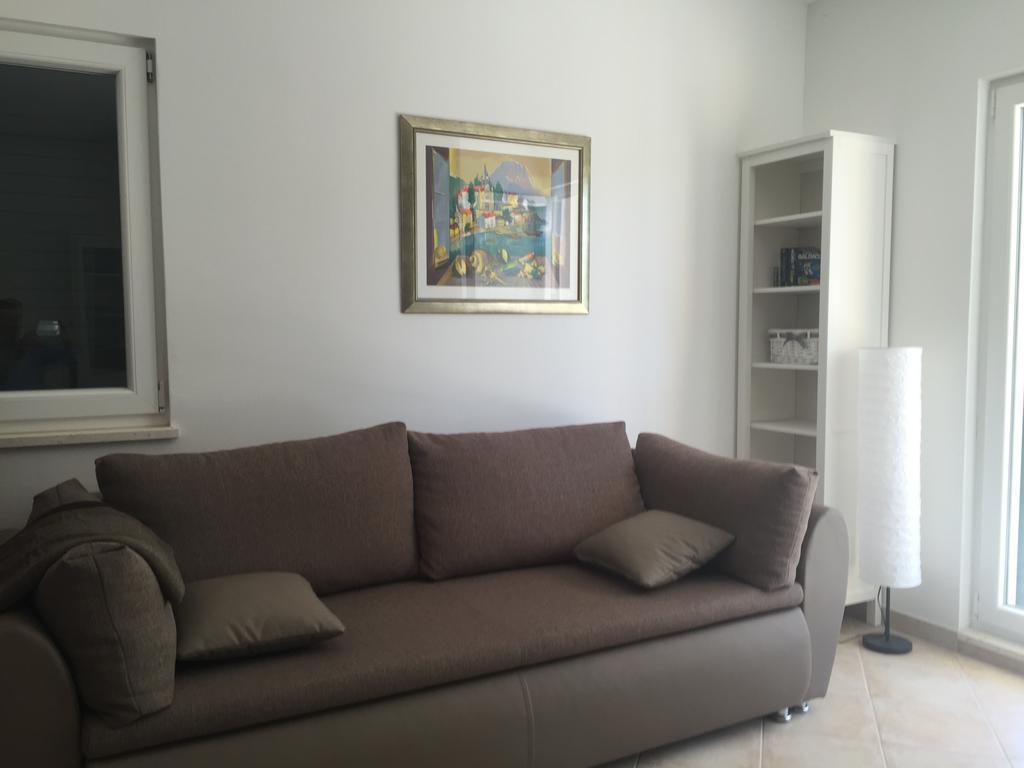 Rogač Apartment Maestral מראה חיצוני תמונה
